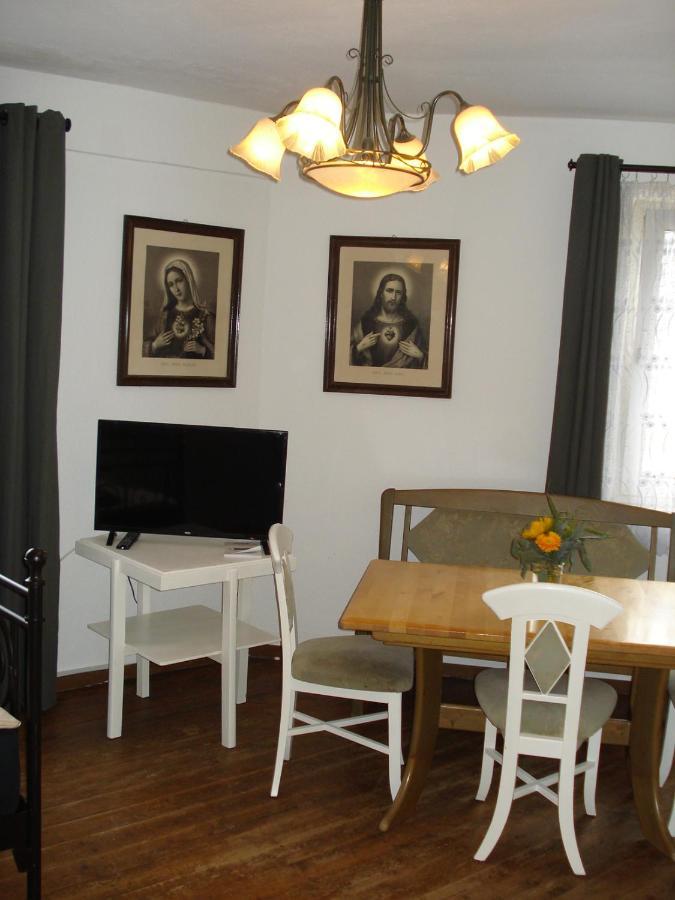 Appartement 25 Qm Mit Bad An Der Mosel - Naehe Koblenz Диблих Екстериор снимка