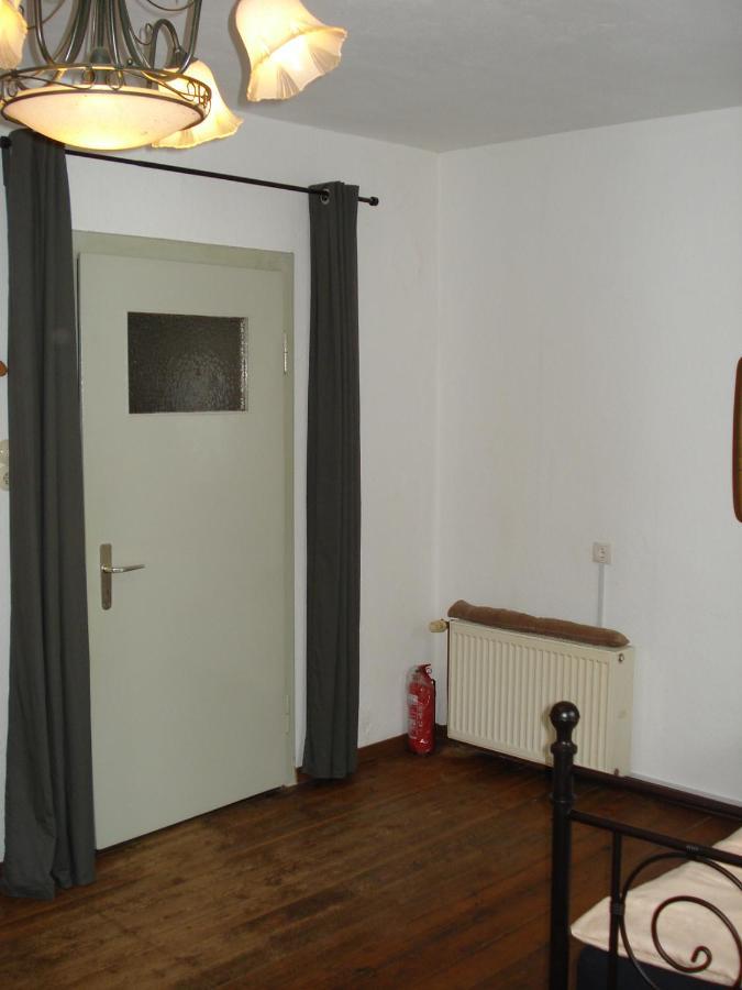 Appartement 25 Qm Mit Bad An Der Mosel - Naehe Koblenz Диблих Екстериор снимка